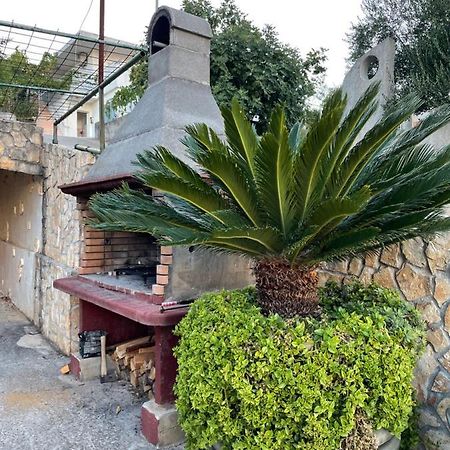 Hotel Apartman Jukic Marina Exterior foto